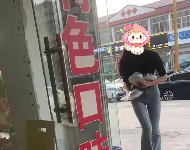 与榜一大哥近9分钟聊天曝光尺度无下限麻将胡了试玩网站免费莱州烧烤店老板娘(图17)